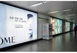 广州地铁灯箱广告投放价格是多少？
