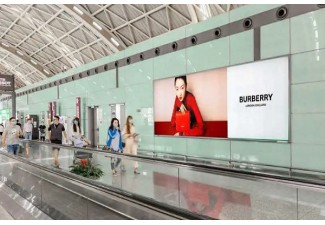 揭秘：为何顶级品牌纷纷选择成都双流国际机场作为战略广告阵地?
